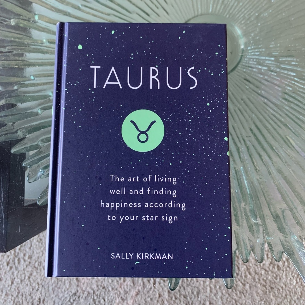 🖤 New Taurus ♉️ Book